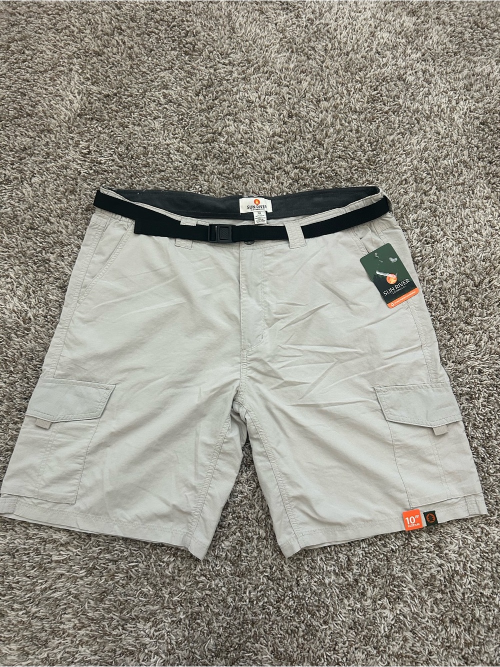 NEW Sun River Clothing Cargo Shorts Mens 38 Beige Nylon Hiking Utility Belted